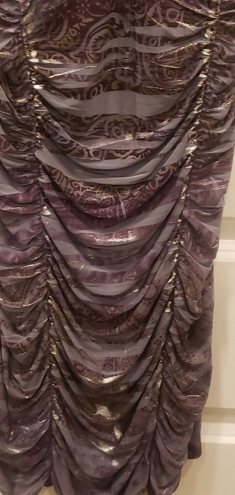 Dress - Picture 3 of 4
